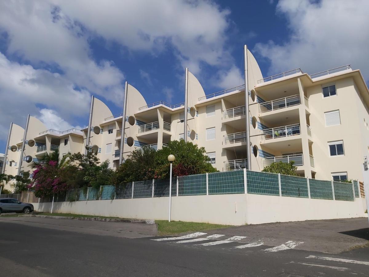 Appartement Face A La Marina Du Marin Martinique Le Marin Exterior foto